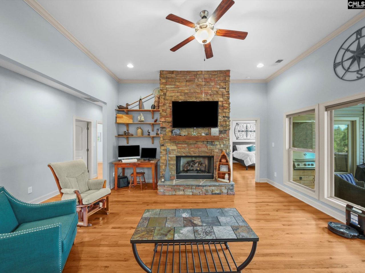 2051 Great North Road Photo 8