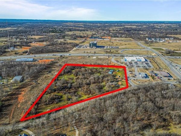 3744 S 48th Street , Springdale, AR 72762