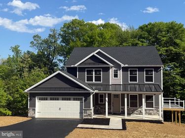591 BELLE VISTA DRIVE, ENOLA, PA 17025