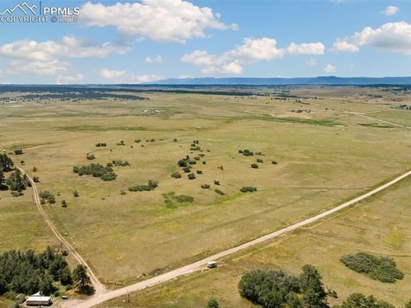 14252 S Highway 83, Larkspur, CO 80118