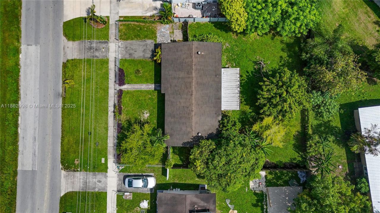 345 SW 18th Ave, Homestead, FL 33030 Photo