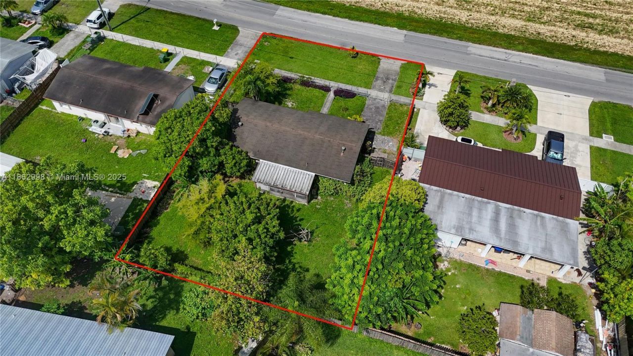 345 SW 18th Ave, Homestead, FL 33030 Photo