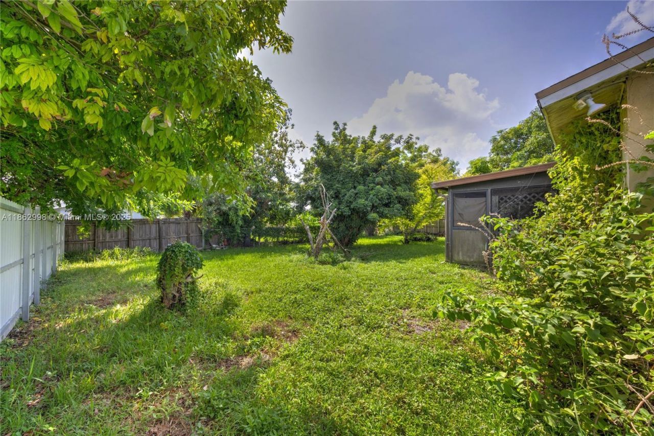 345 SW 18th Ave, Homestead, FL 33030 Photo