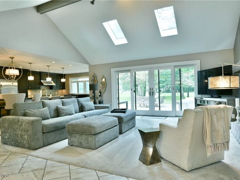 404 Cherry Hill Lane, Cortland, OH 44410 Photo 16