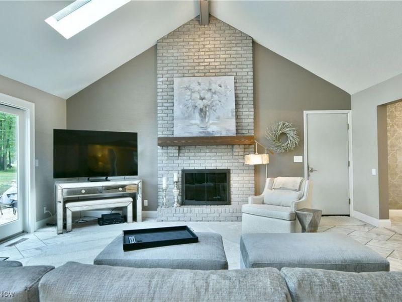 404 Cherry Hill Lane, Cortland, OH 44410 Photo 19