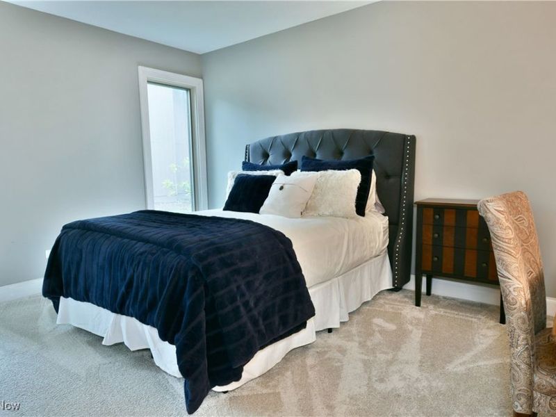 404 Cherry Hill Lane, Cortland, OH 44410 Photo 24