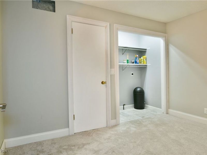 404 Cherry Hill Lane, Cortland, OH 44410 Photo 33