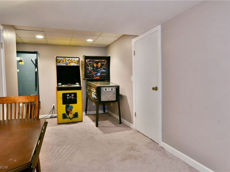 404 Cherry Hill Lane, Cortland, OH 44410 Photo 39