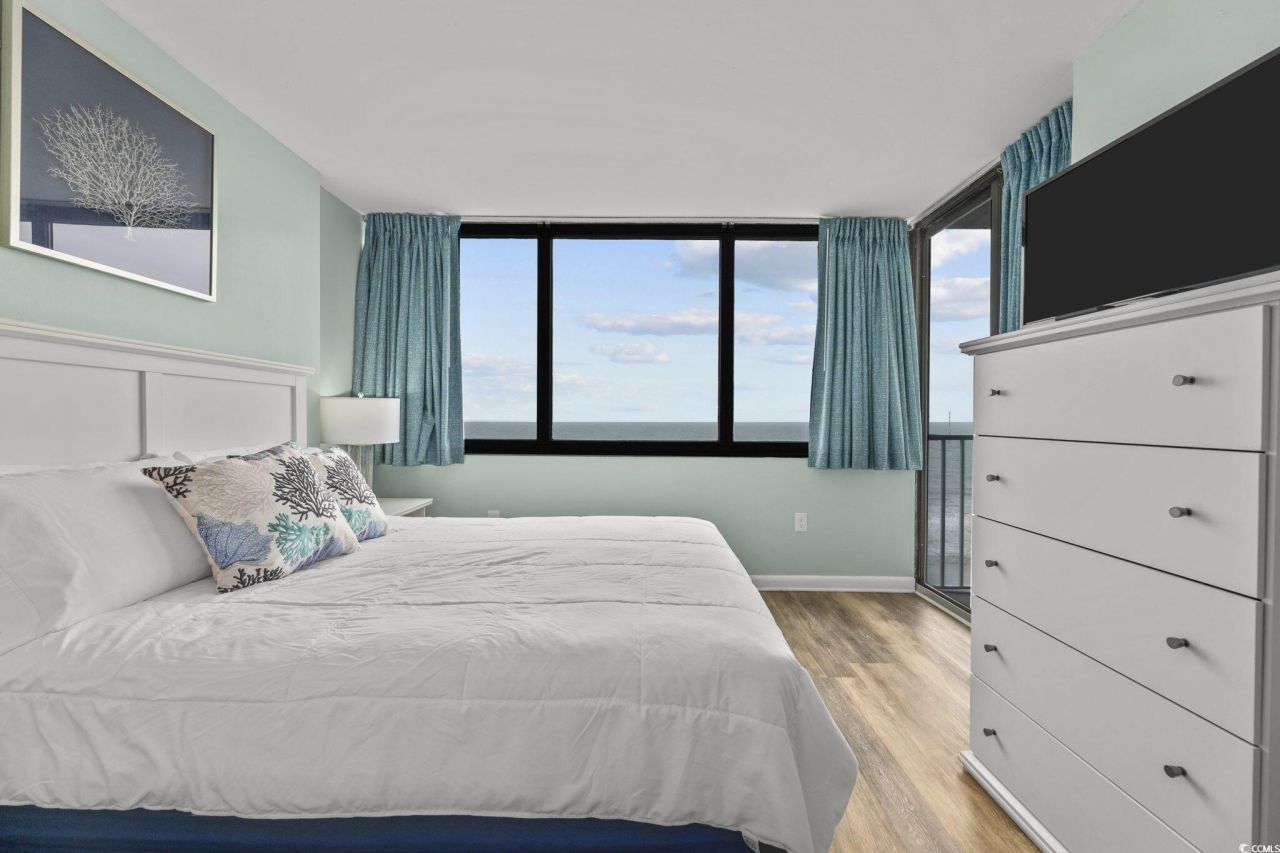 9400 Shore Dr. Photo 15