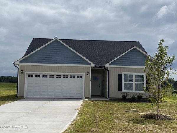 112 Chester Place, Pikeville, NC 27863