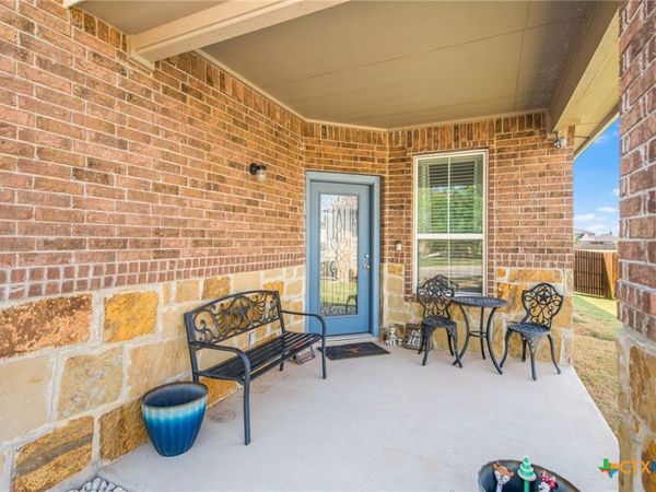 464 Copper Hill Drive, New Braunfels, TX 78130