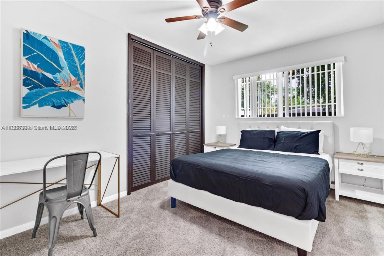 460 NW 88th Ter, El Portal, FL 33150 Photo