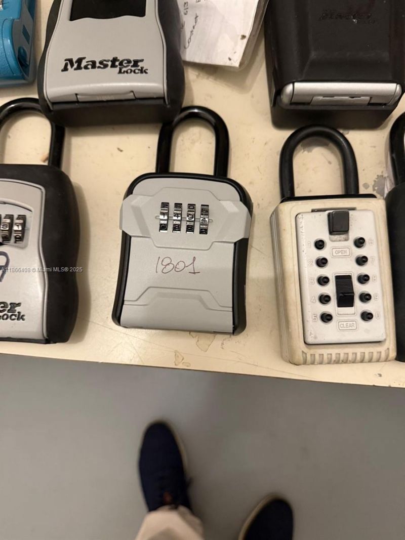 3300 NE 191st St, Unit 1801, Aventura, FL 33180 Photo