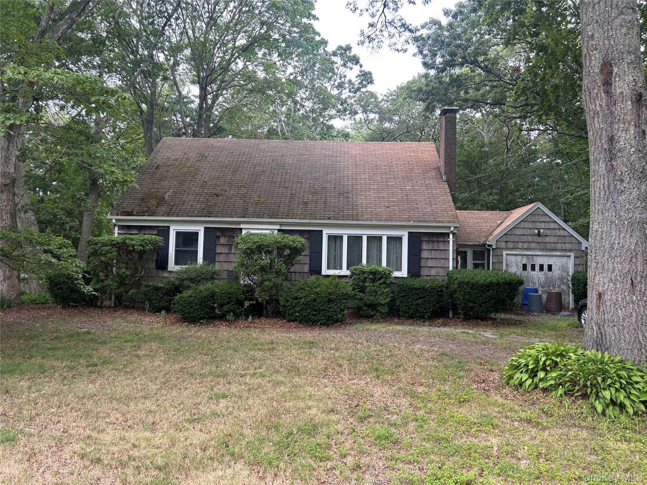 74 Oregon Avenue, Medford, NY 11763 Main Photo