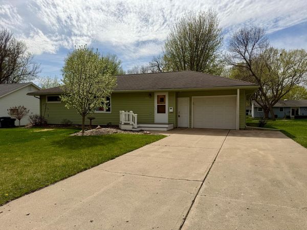 1115 Elmhurst Avenue, Luverne, MN 56156