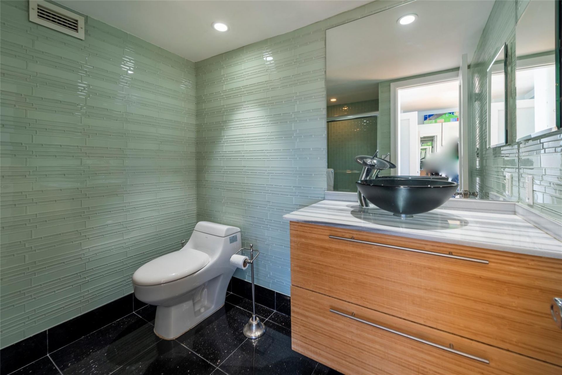 1151 N Fort Lauderdale Beach Boulevard, Unit 4C, Fort Lauderdale, FL 33304 Photo