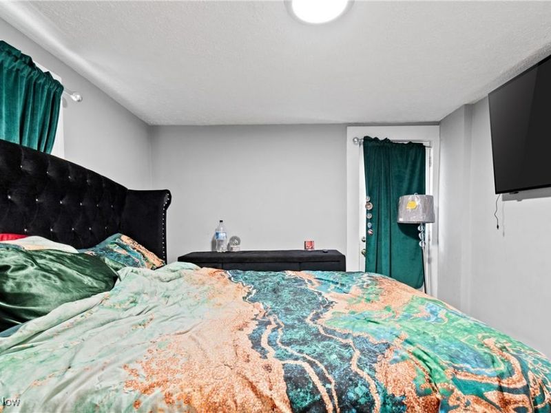 444 Evers Street, Akron, OH 44310 Photo 16