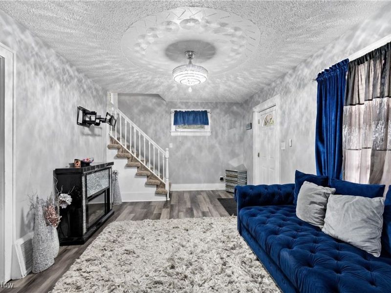 444 Evers Street, Akron, OH 44310 Photo 8