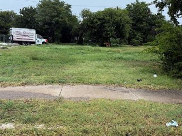 1209 Linwood Boulevard, Oklahoma City, OK 73106