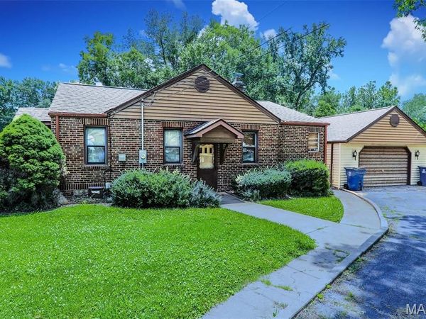 101 Osage Drive, Collinsville, IL 62234