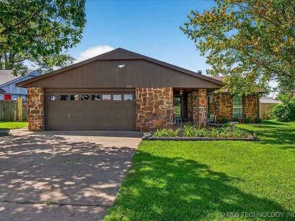 309 N Spruce Avenue, Bartlesville, OK 74006