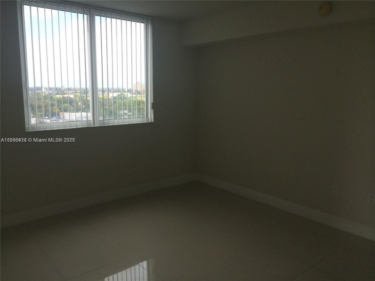 1861 NW S River Dr, Unit 1005, Miami, FL 33125 Photo