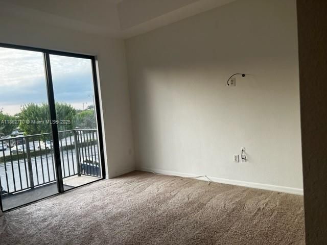 608 NE 33rd Ter, Unit 608, Homestead, FL 33033 Photo