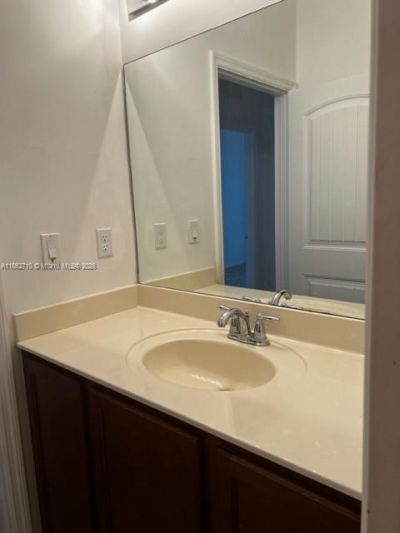 608 NE 33rd Ter, Unit 608, Homestead, FL 33033 Photo