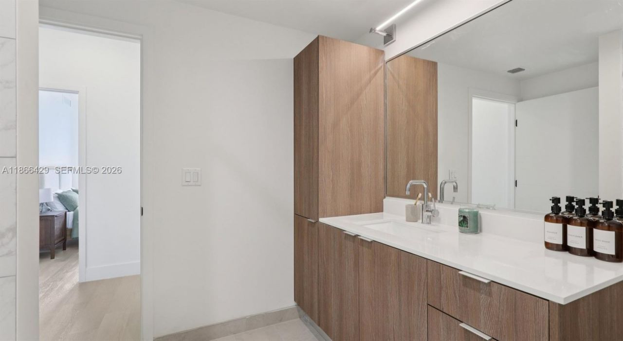 4465 Griffin Road, Unit A1B, Davie, FL 33314 Photo