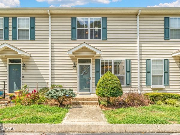 10737 Prince Albert Way, Knoxville, TN 37934