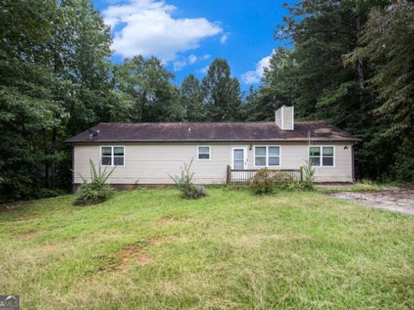 8955 Ochil Lane, Winston, GA 30187