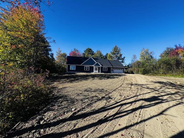 7 Hardwood Lane, Oakland, ME 04901
