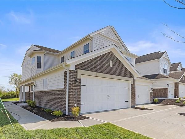 5366 Augusta Drive, Unit 10-301, Turtlecreek Twp, OH 45036