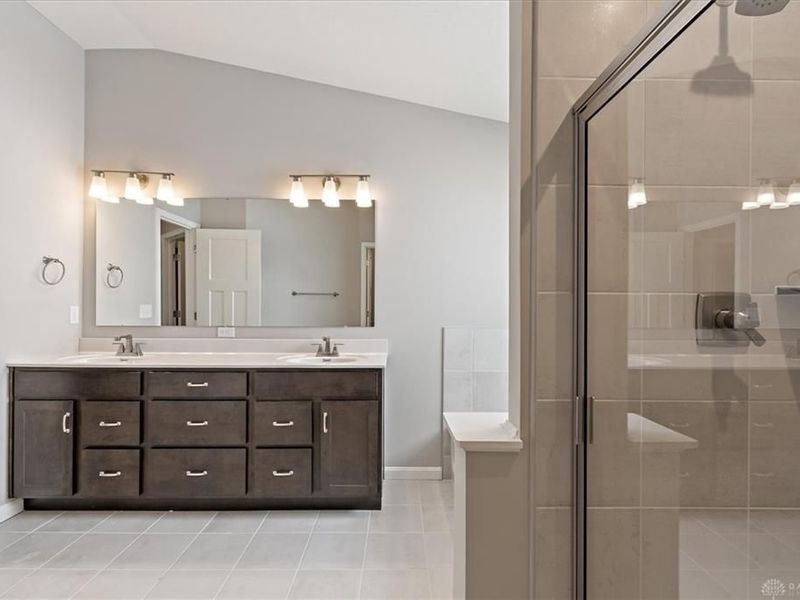 5366 Augusta Drive, Unit 10-301, Turtlecreek Township, OH 45036 Photo 20