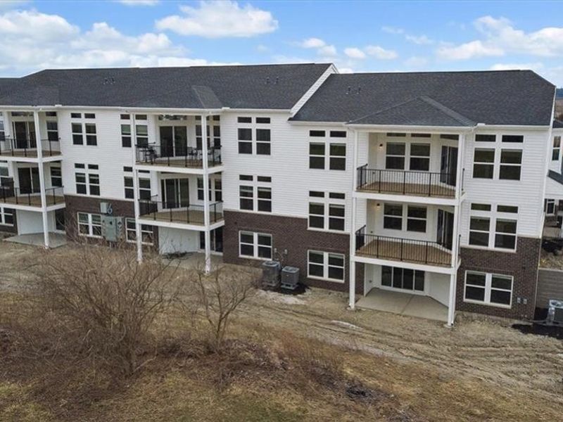 5366 Augusta Drive, Unit 10-301, Turtlecreek Township, OH 45036 Photo 27