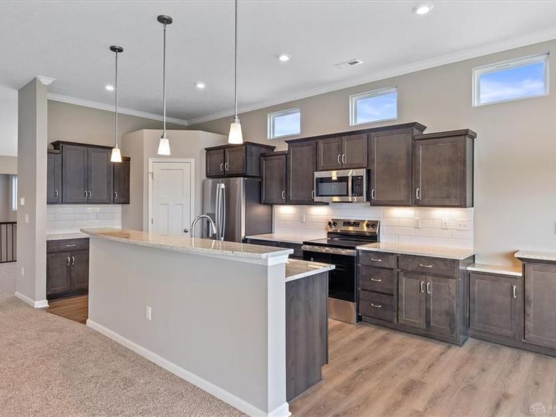 5366 Augusta Drive, Unit 10-301, Turtlecreek Township, OH 45036 Photo 3