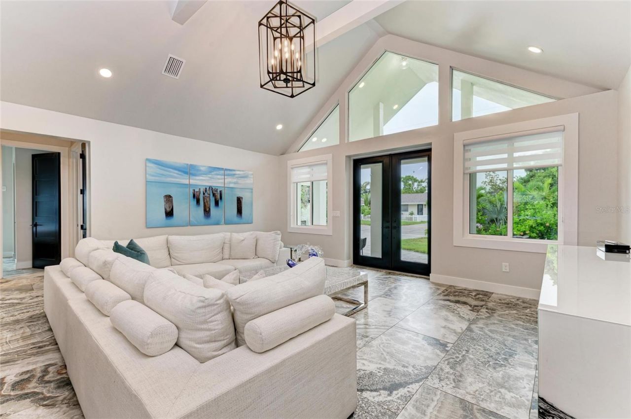 2156 Orchid Street, Sarasota, FL 34239 Photo