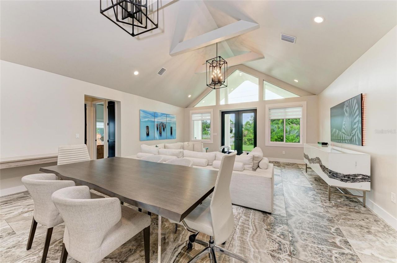 2156 Orchid Street, Sarasota, FL 34239 Photo