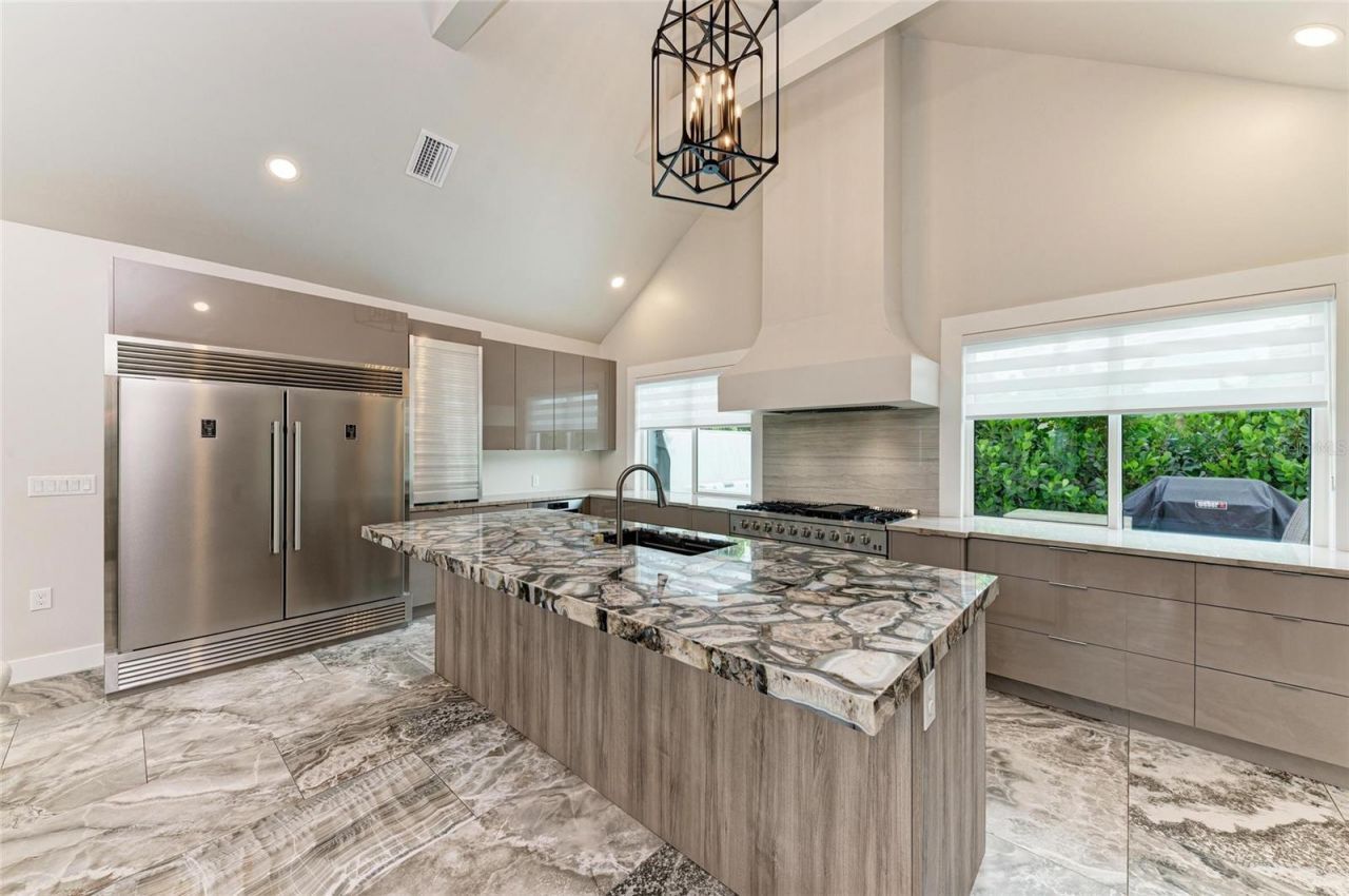 2156 Orchid Street, Sarasota, FL 34239 Photo