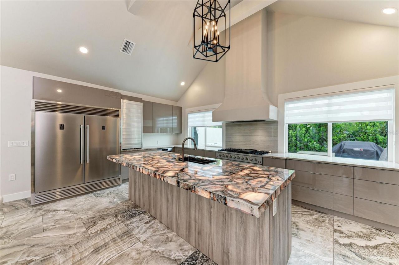 2156 Orchid Street, Sarasota, FL 34239 Photo