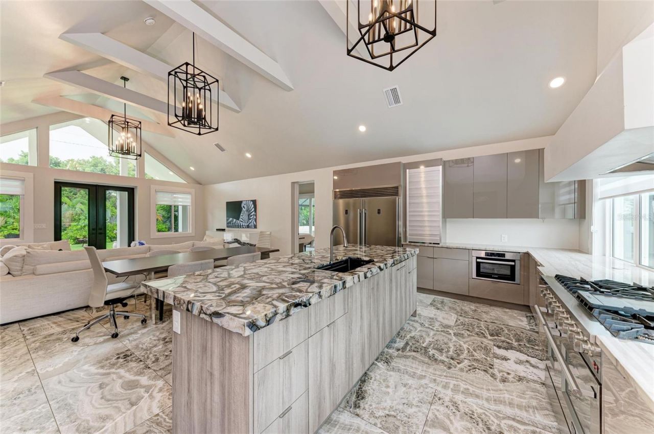 2156 Orchid Street, Sarasota, FL 34239 Photo