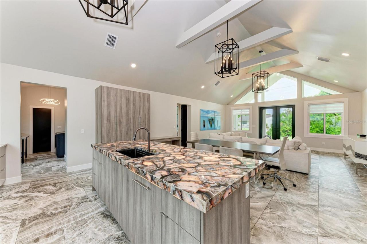 2156 Orchid Street, Sarasota, FL 34239 Photo