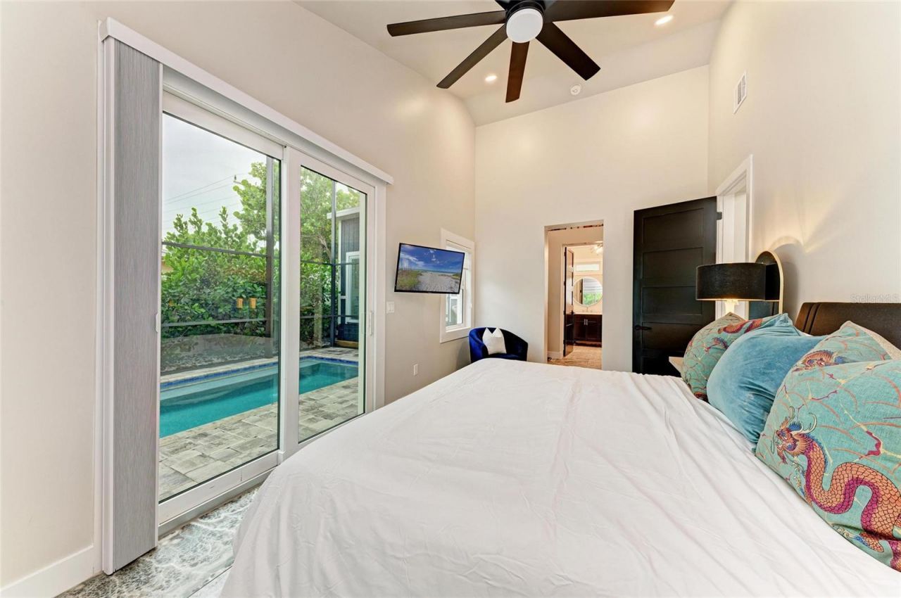 2156 Orchid Street, Sarasota, FL 34239 Photo