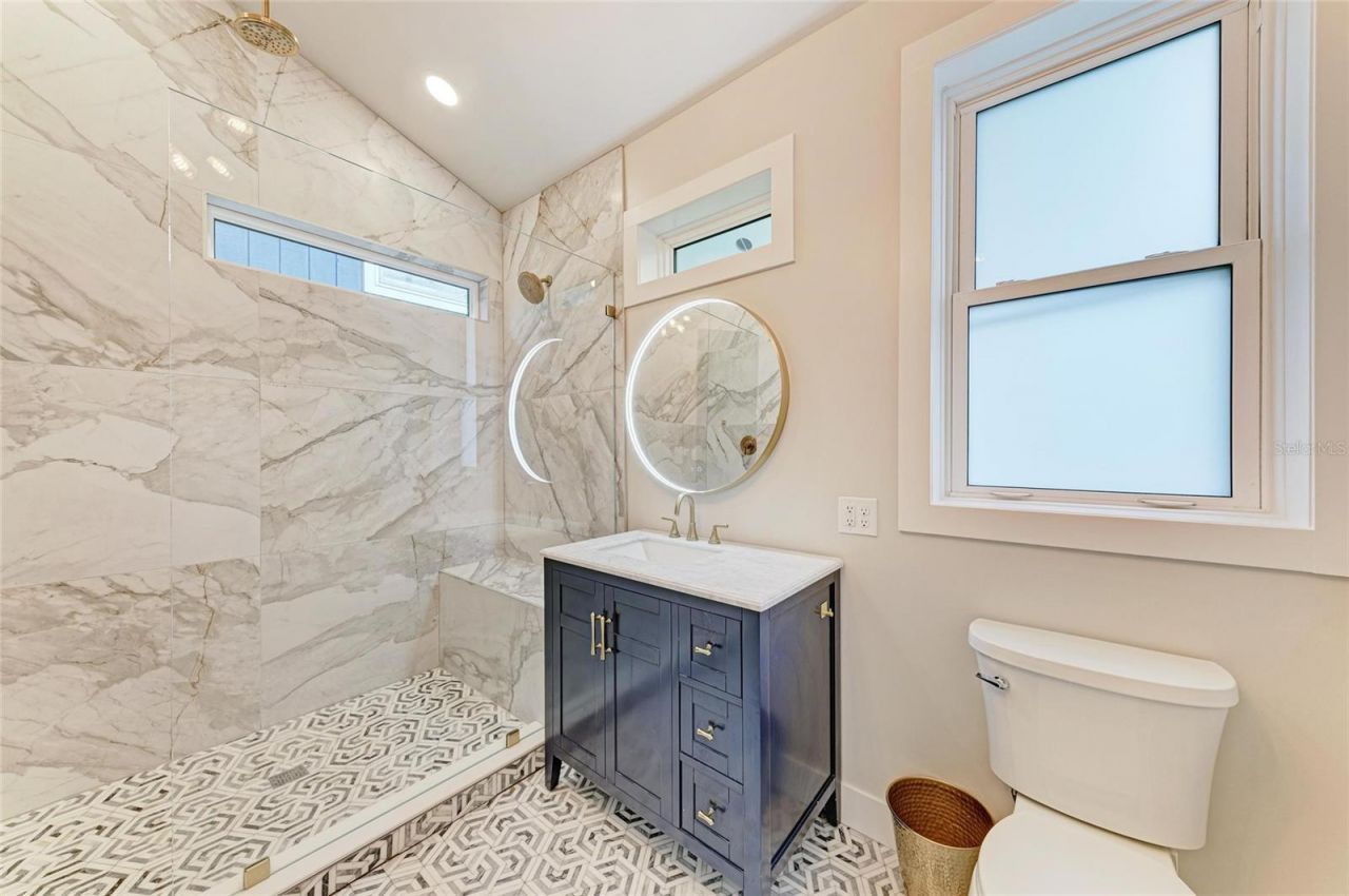 2156 Orchid Street, Sarasota, FL 34239 Photo