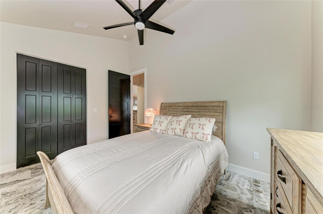 2156 Orchid Street, Sarasota, FL 34239 Photo