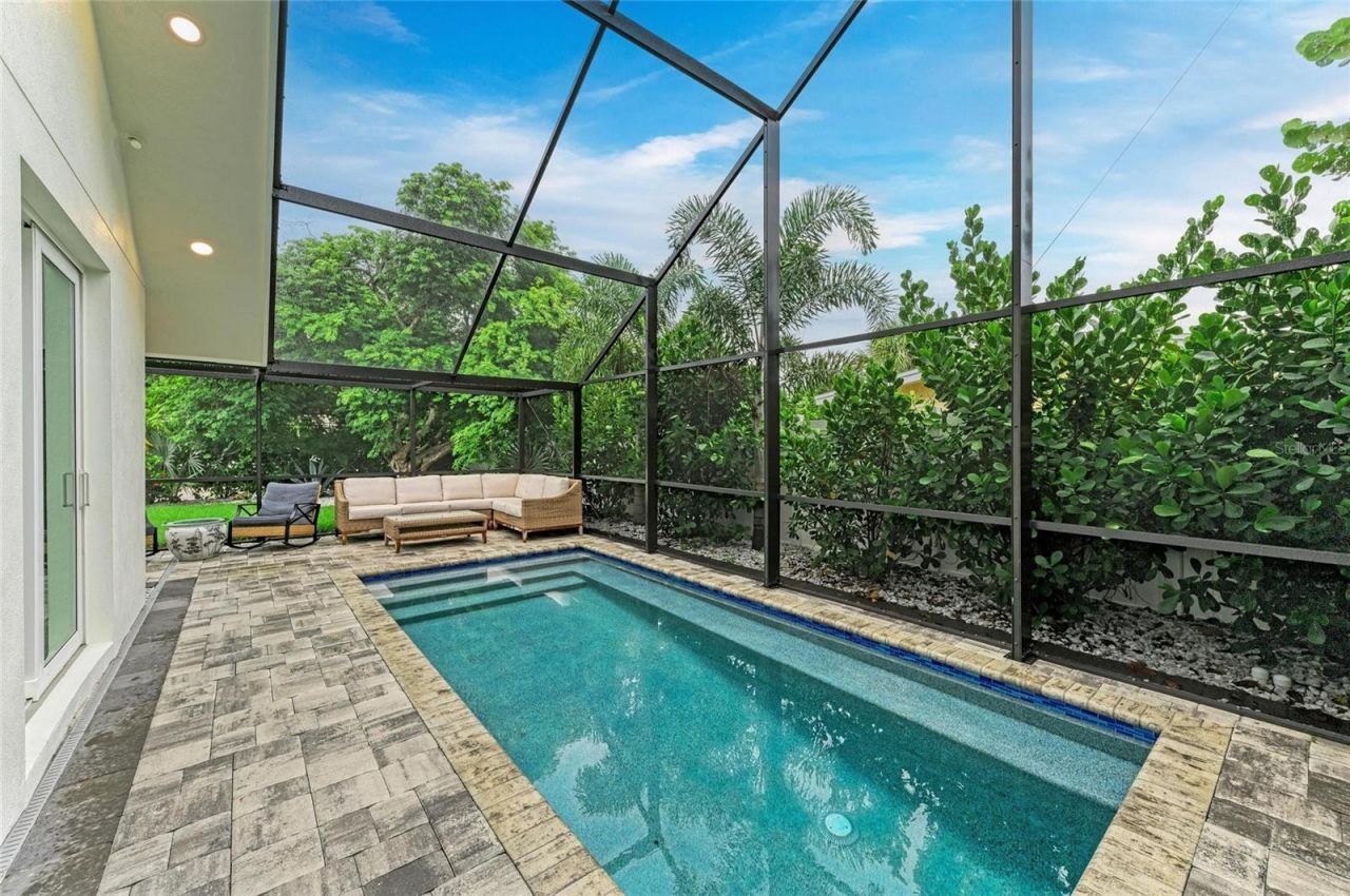 2156 Orchid Street, Sarasota, FL 34239 Photo