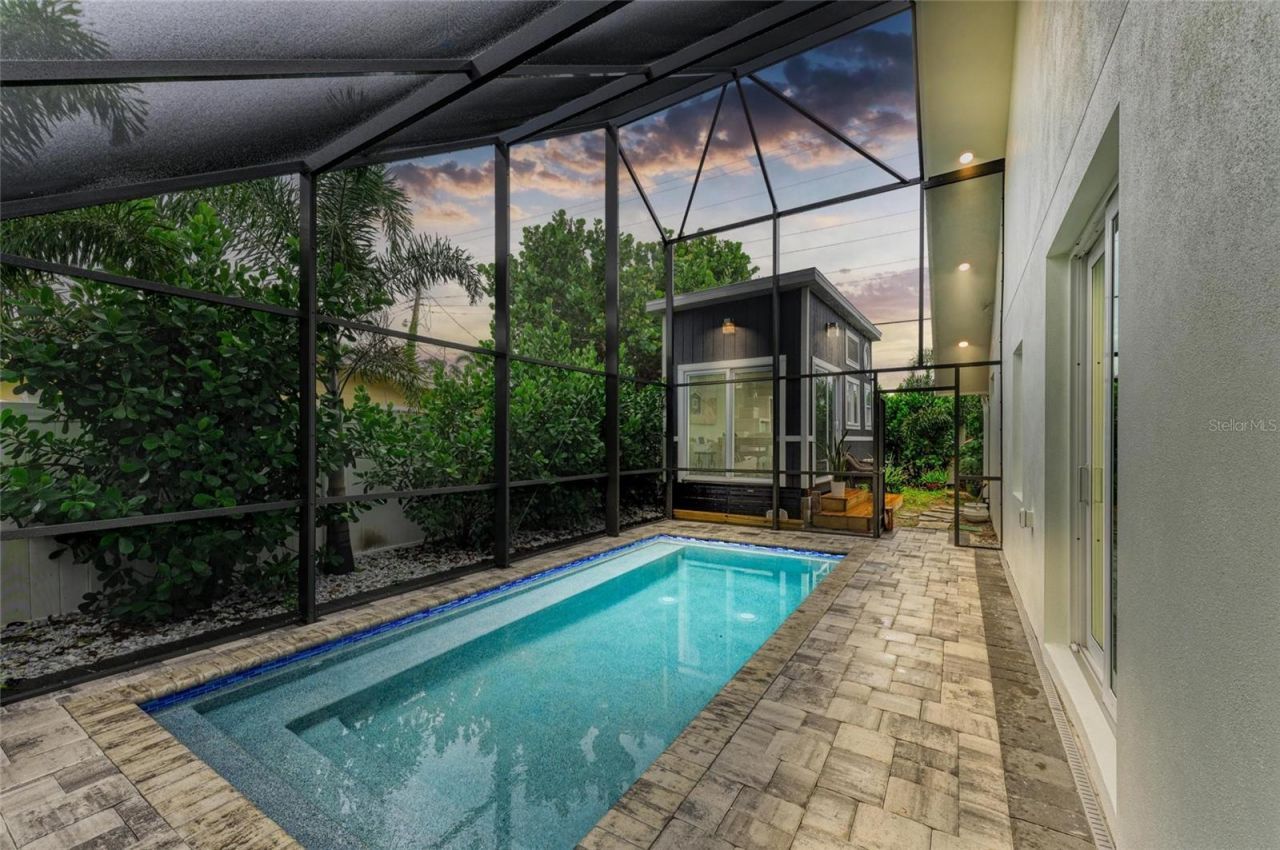 2156 Orchid Street, Sarasota, FL 34239 Photo