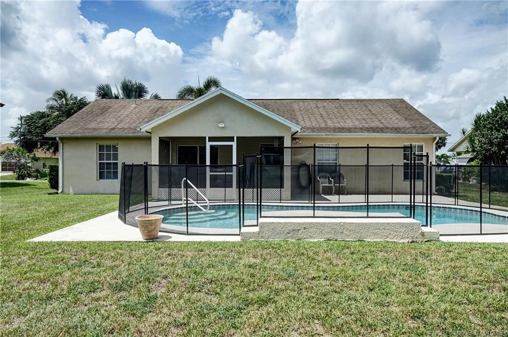 1891 SW Idaho Lane, Port Saint Lucie, FL 34953 Photo