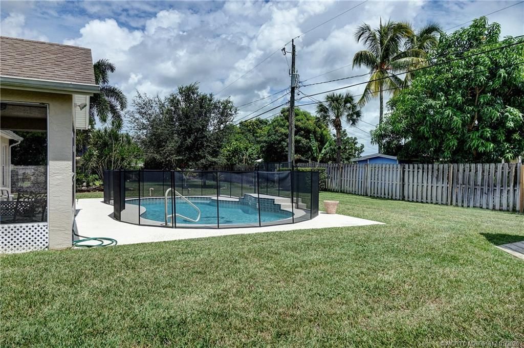 1891 SW Idaho Lane, Port Saint Lucie, FL 34953 Photo