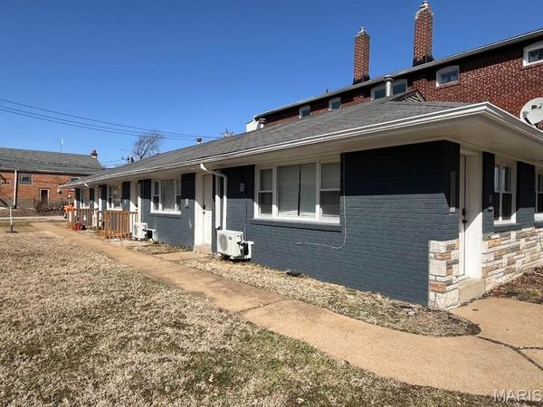 3329 Lawn Avenue, St Louis, MO 63139